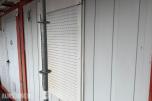 3 containerbrakker med 2 hybler og separate soverom