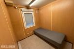 3 containerbrakker med 2 hybler og separate soverom