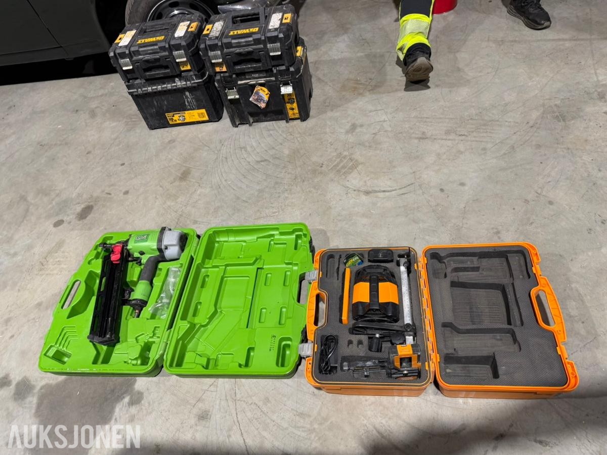 2020 Snekkerpakke 10 - Essve FN17/90, Qeo Fennel FL 240/HV