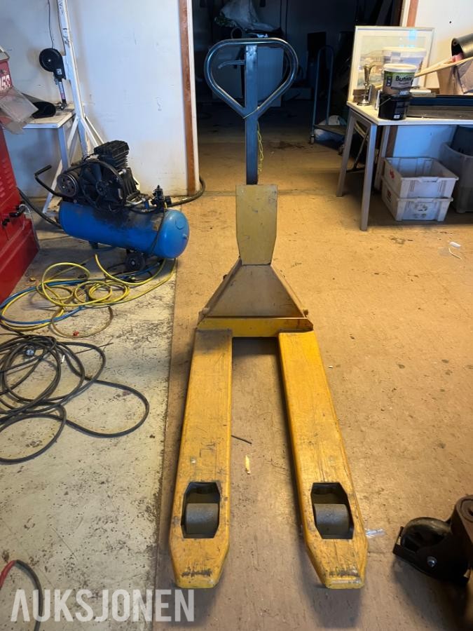 Jungheinrich palletralle med vekt