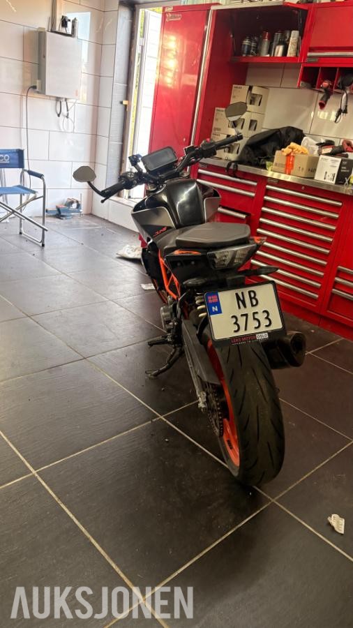 2021 KTM 390 Duke