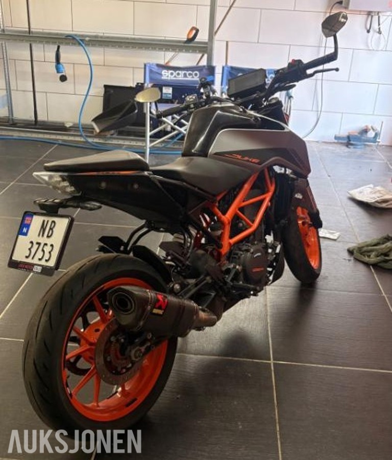 2021 KTM 390 Duke
