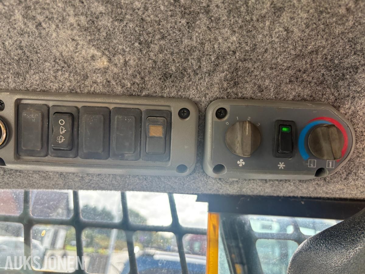 2004 Bobcat A300 kompaktlaster