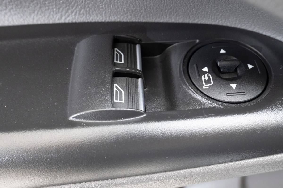 2023 FORD TRANSIT CONNECT 240 L2 1,5 TDCI 100 HK AUT HENGERFESTE CRUISE VARMER KAMERA 