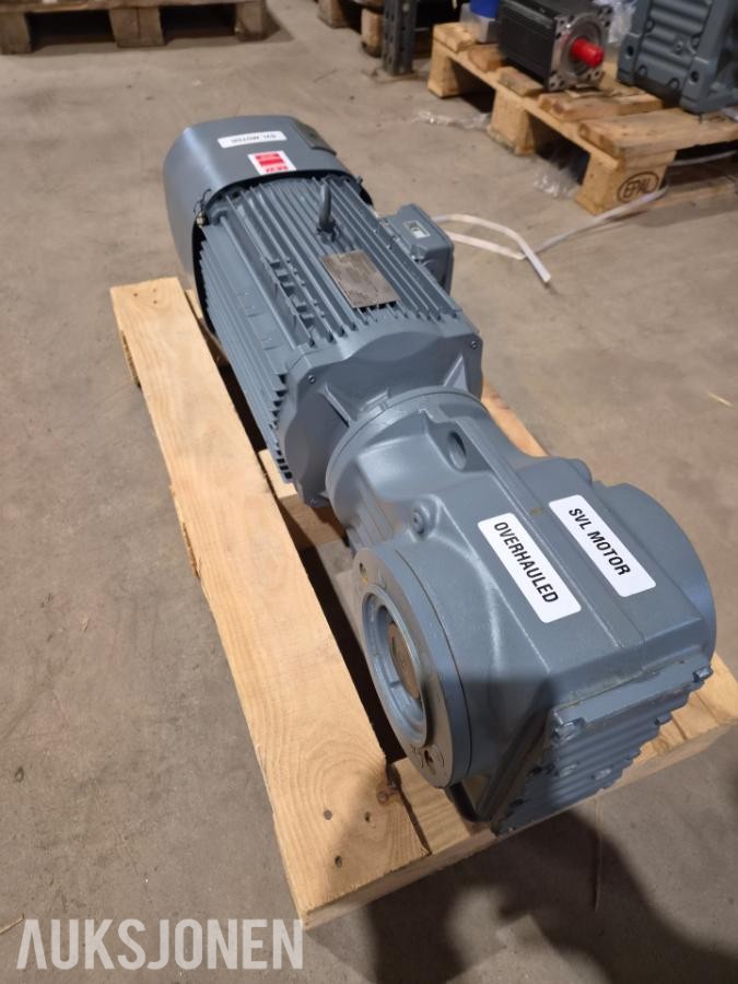 Vinkeltannhjulsgirmotor