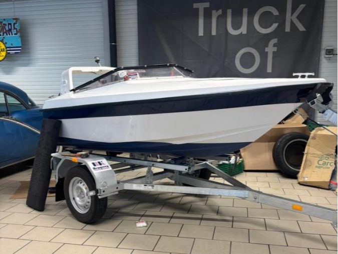 2000 11 fot Båt - Joda 3300 Targa m/20hk Yamaha el.start