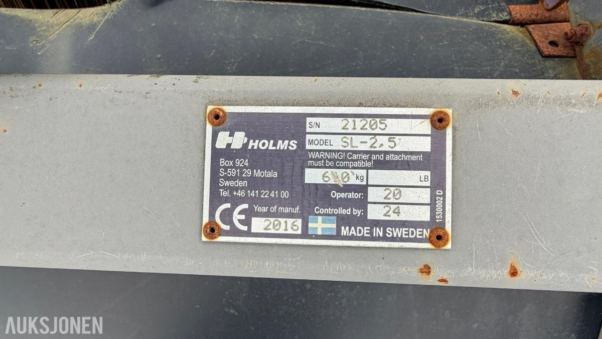 2016 Holms SL-2.5 feiekost med vanntank og Volvo BM-feste