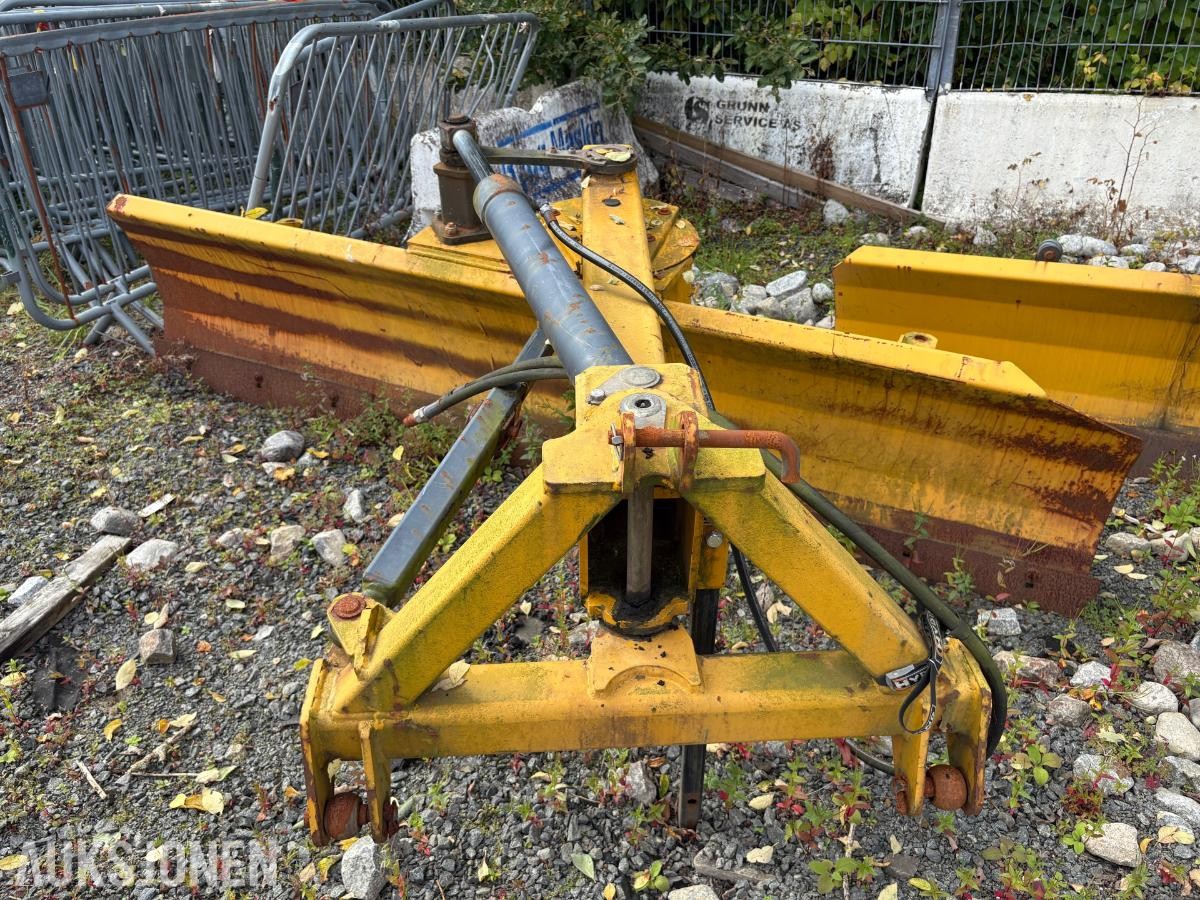 2012 Dalen 2021 hydraulisk traktorskjær