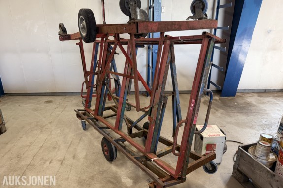 3 STK GIPSBORD / PLATEBORD - VIPPEFUNKSJON - HJULUNDERSTELL - FUNGERER
