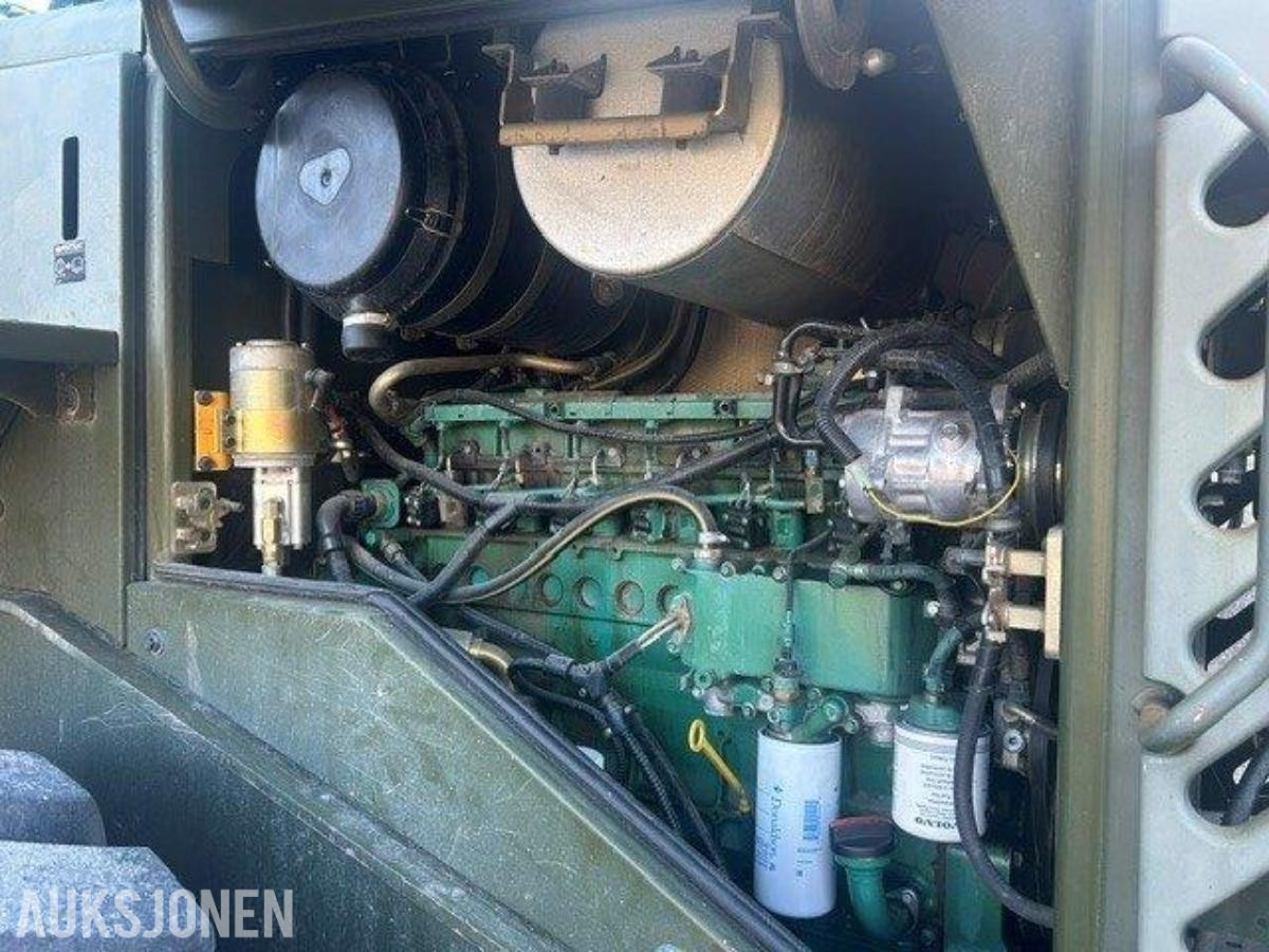 2002 Volvo L120E Hjullaster med tilbehør
