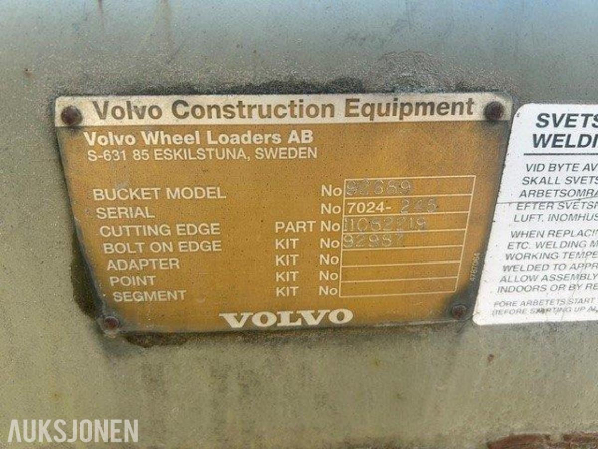 2002 Volvo L120E Hjullaster med tilbehør