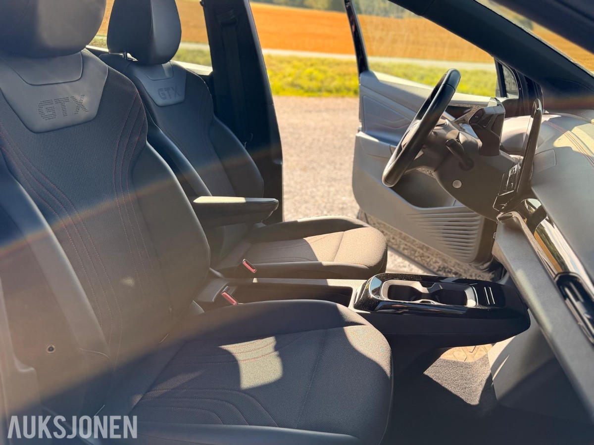 2022 VOLKSWAGEN ID.5 GTX 4MOTION PANORAMA HENGERFESTE