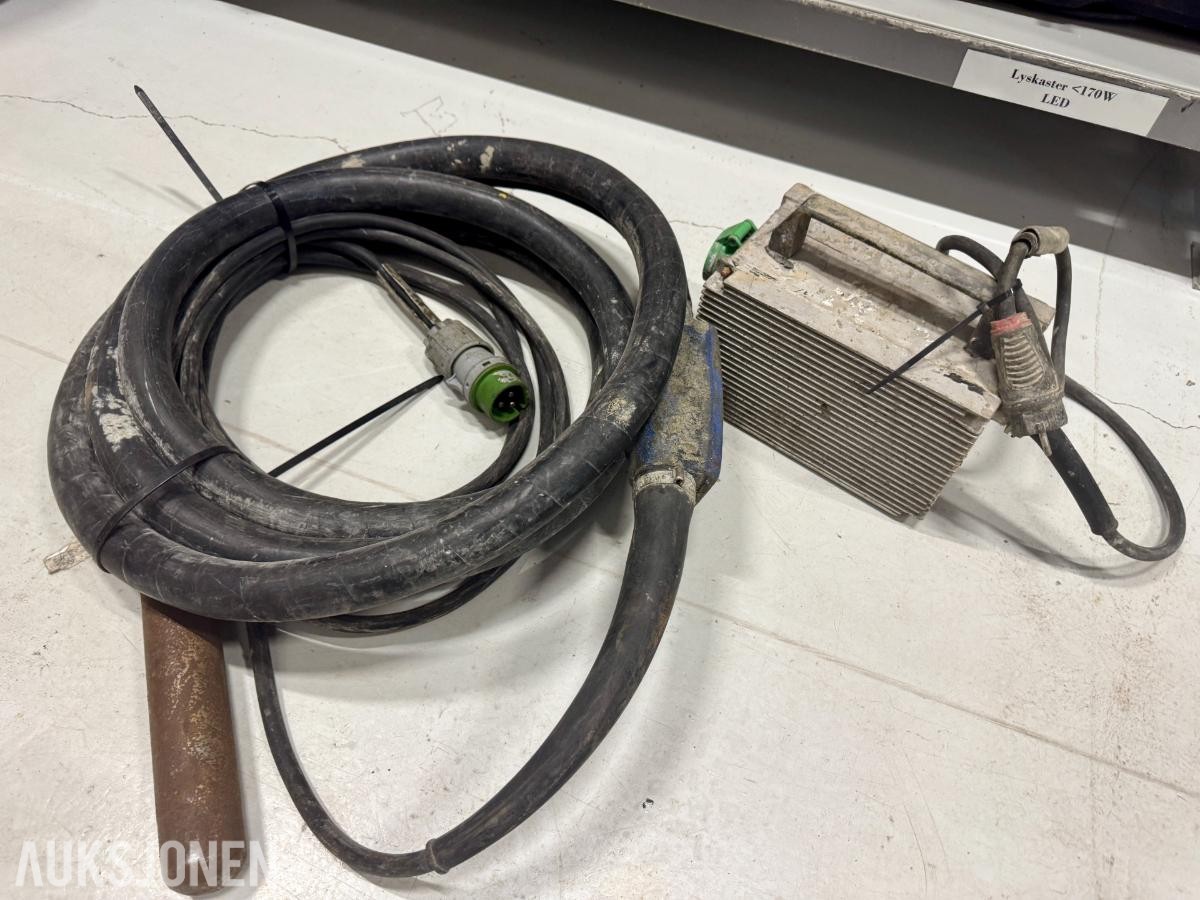 Betongvibrator for vegg
