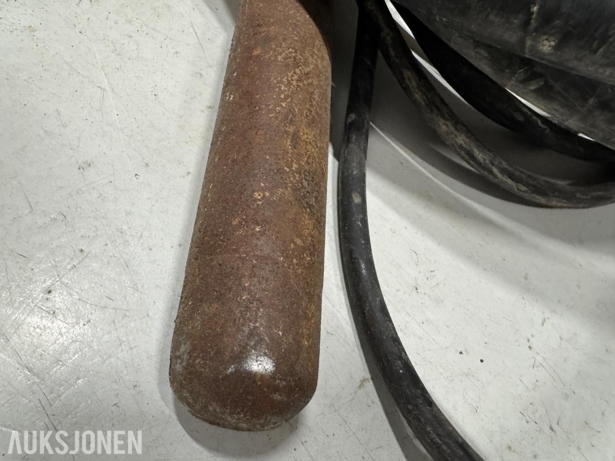 Betongvibrator for vegg