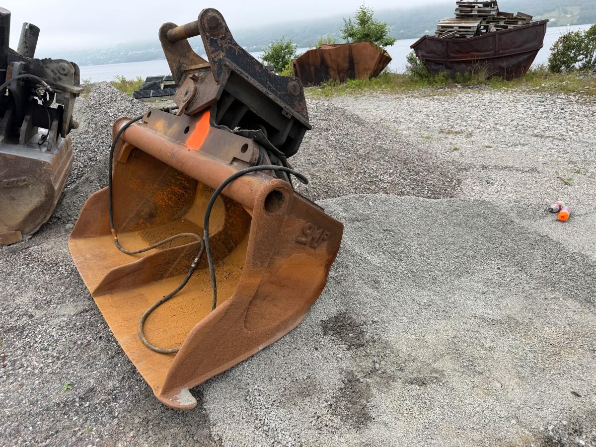 Hydraulisk tilt-/planeringsskuffe - S70 feste -