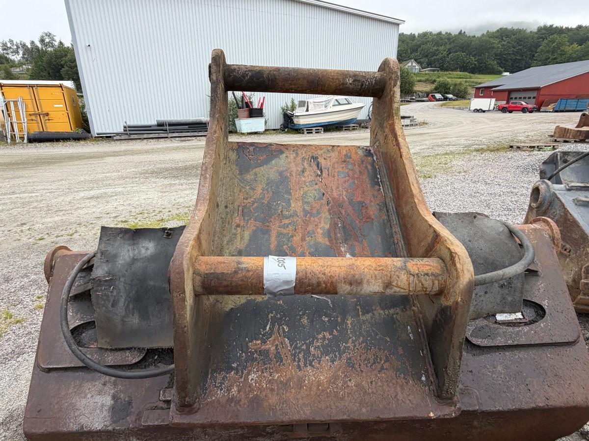 Hydraulisk tilt-/planeringsskuffe - S70 feste -