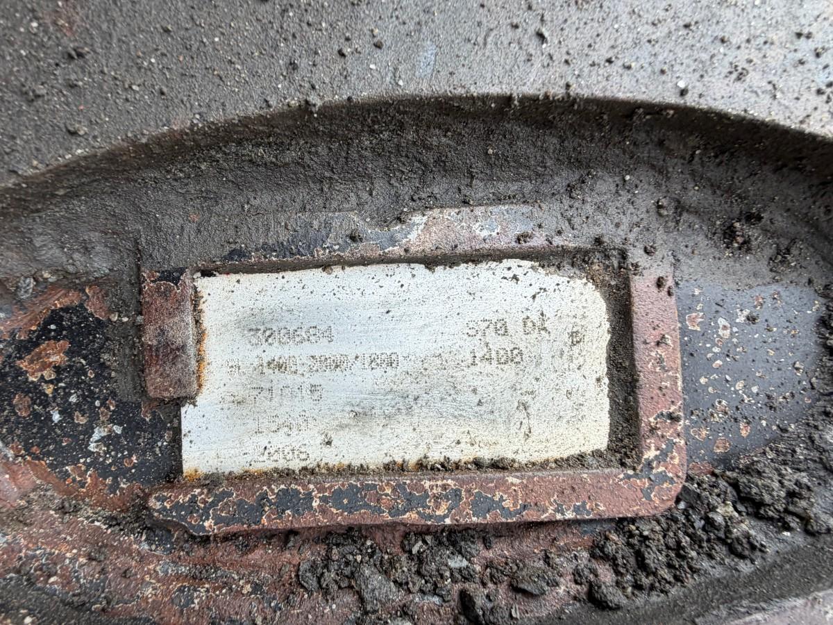 Hydraulisk tilt-/planeringsskuffe - S70 feste -