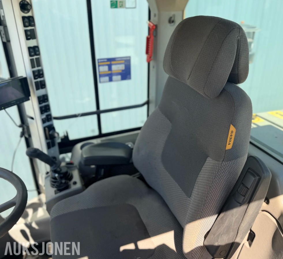 Helt nytt sete til Volvo L110H
