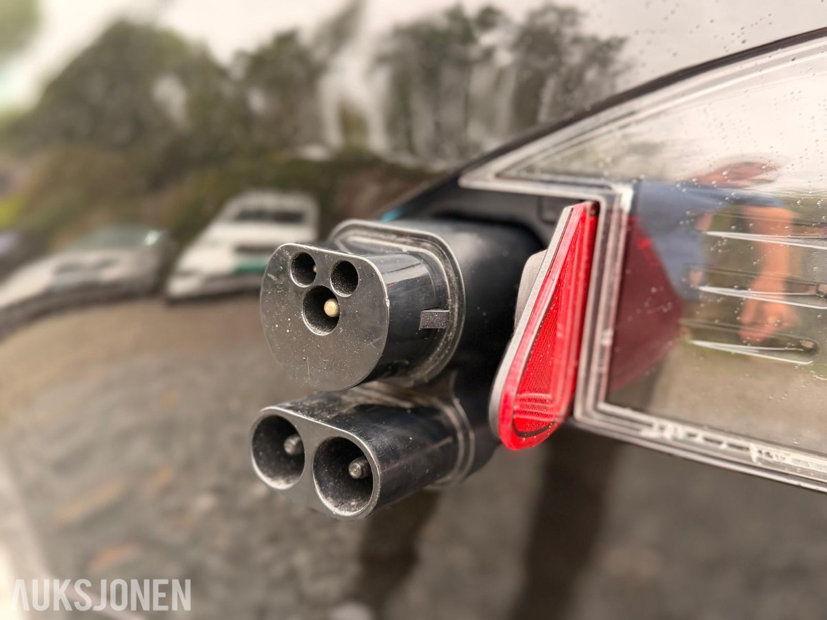2016 TESLA MODEL S 70D AWD GRATIS SUPERCHARGING 