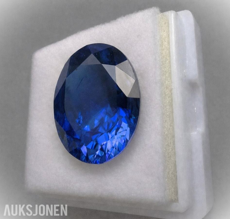 ROYAL BLUE SAFIR  *5.04 CT*  MED SERTIFIKAT  