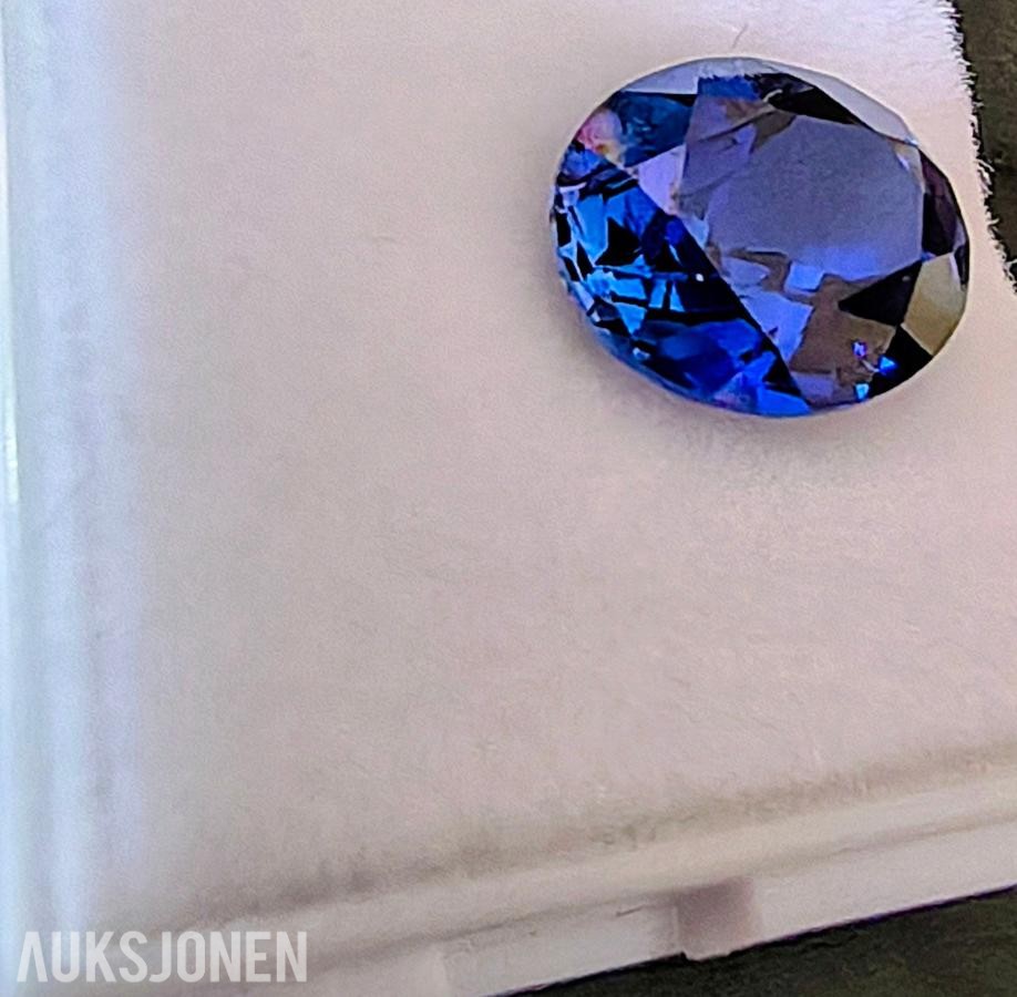 ROYAL BLUE SAFIR  *5.04 CT*  MED SERTIFIKAT  