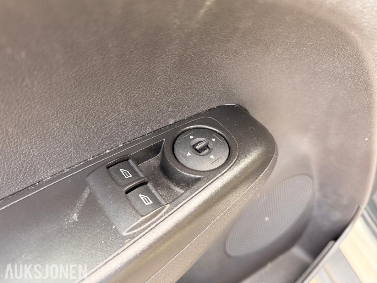 2014 Ford Tourneo 1.0-101 – EU-godkjent til desember 2026