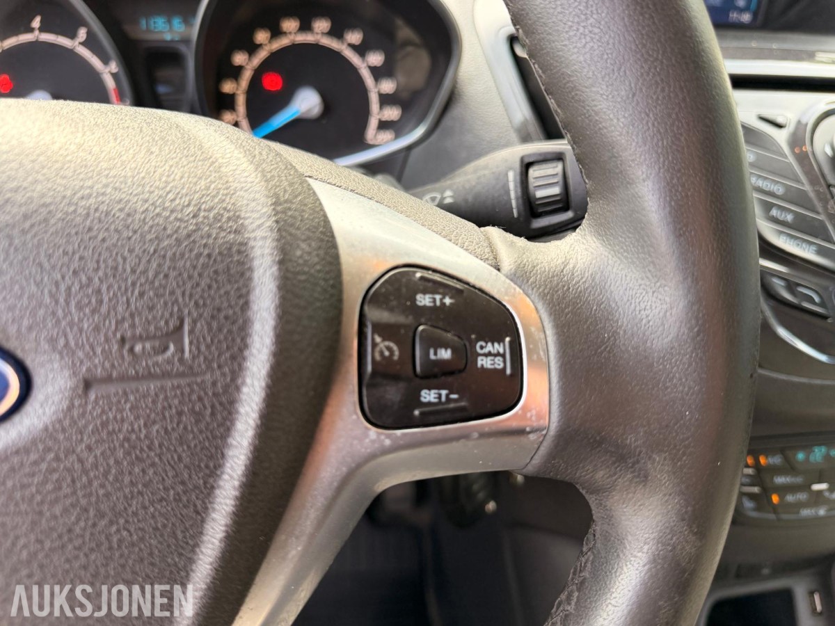 2014 Ford Tourneo 1.0-101 – EU-godkjent til desember 2026