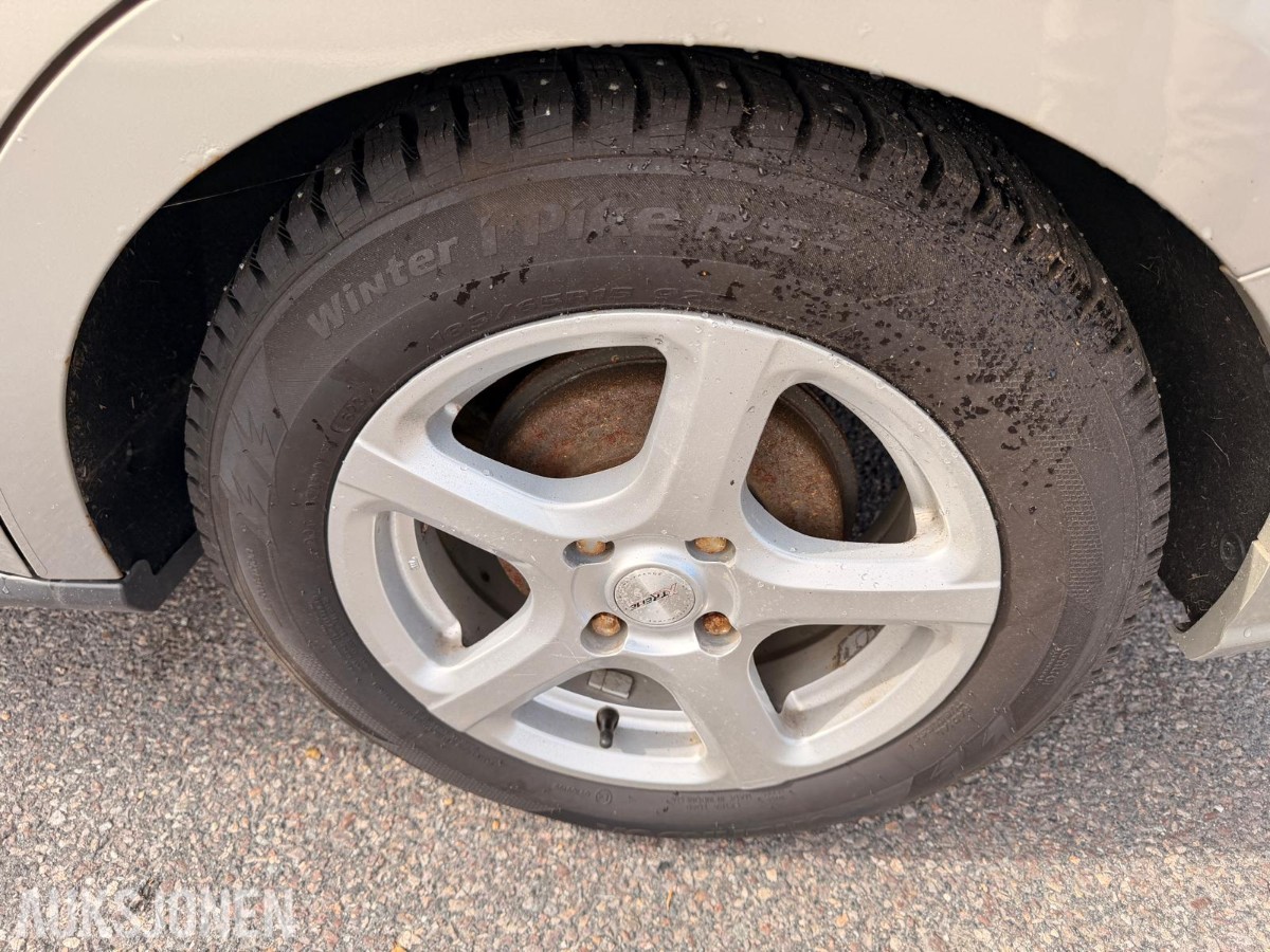 2014 Ford Tourneo 1.0-101 – EU-godkjent til desember 2026