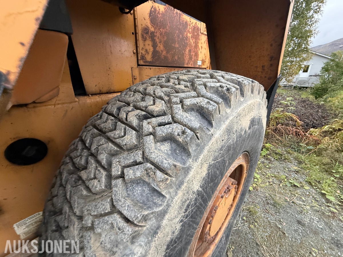 1996 Case 721B Hjullaster - HK - Skuff - 15000T