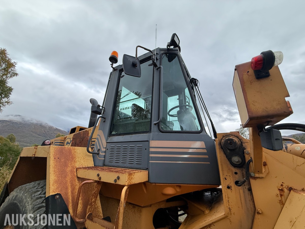 1996 Case 721B Hjullaster - HK - Skuff - 15000T