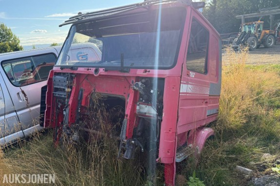Hytte til Scania 143 U/Front