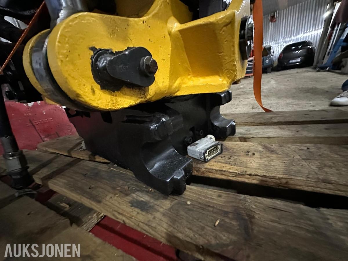 Rototilt Engcon EC15 S60