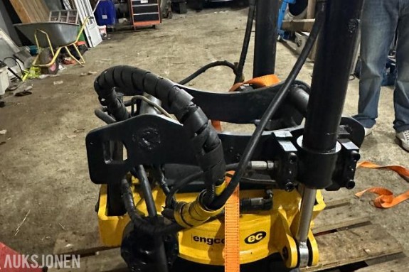 Rototilt Engcon EC15 S60