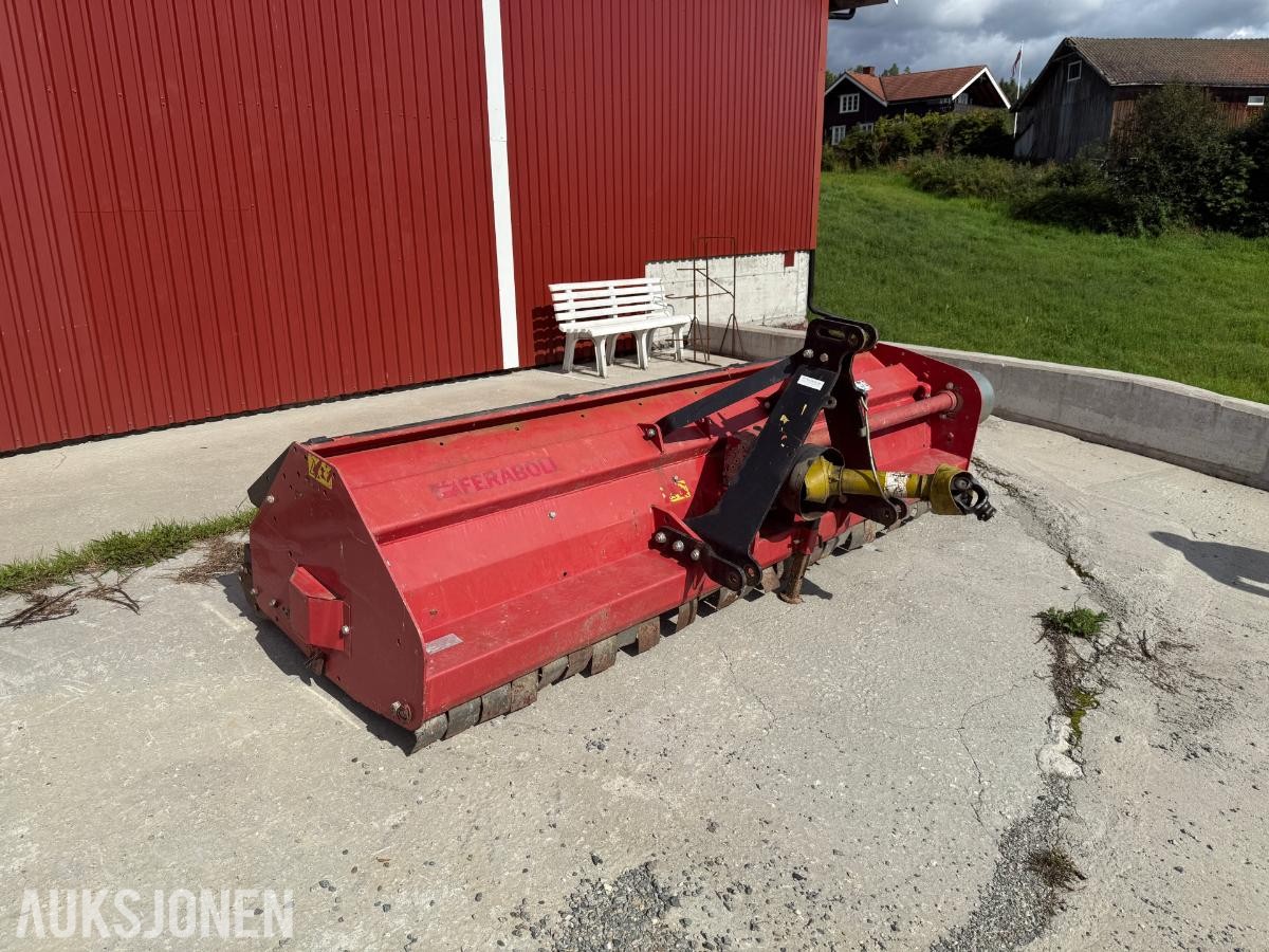2003 Feraboli FM 2850 Halmsnitter-Beitepusser