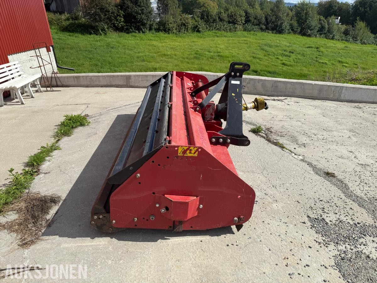 2003 Feraboli FM 2850 Halmsnitter-Beitepusser