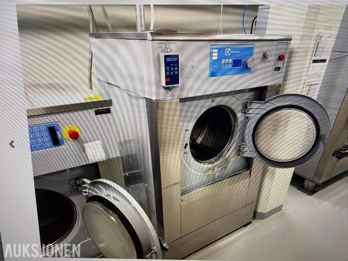 2014 Electrolux industrivaskemaskin 27kg kapasitet