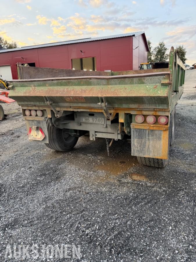 2010 JPM DUMP TRAILER