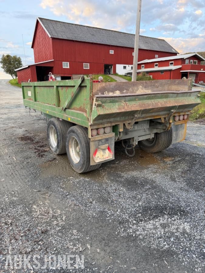 2010 JPM DUMP TRAILER