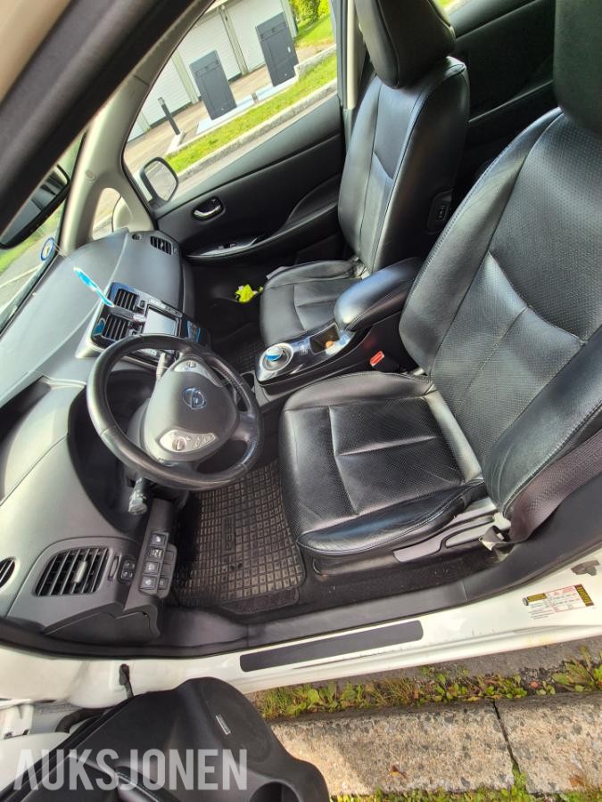 2015 Nissan Leaf 24Kwh tekna skinnseter 360 kamera BOSE 113000km
