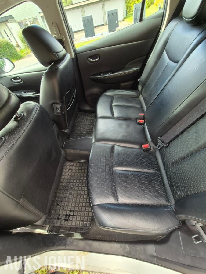 2015 Nissan Leaf 24Kwh tekna skinnseter 360 kamera BOSE 113000km