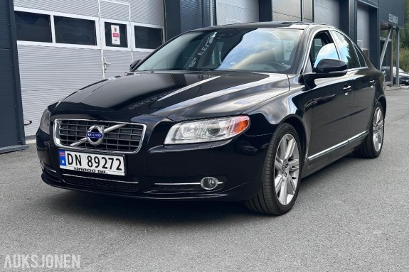 2012 Volvo S80 D2 Summum automat servicehefte webasto hengerfeste s+v dekk Ny EU og service 177000km