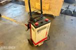 Ferve F-925 batterilader - startbooster på hjul