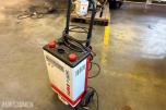 Ferve F-925 batterilader - startbooster på hjul