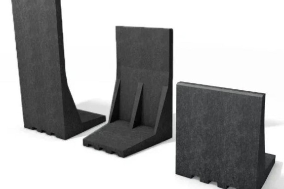 Støttemur 10 m  55 cm høy , 50 cm bred  - Plastikplank  Støttemur i gjenvunnet plast - Antrasitt