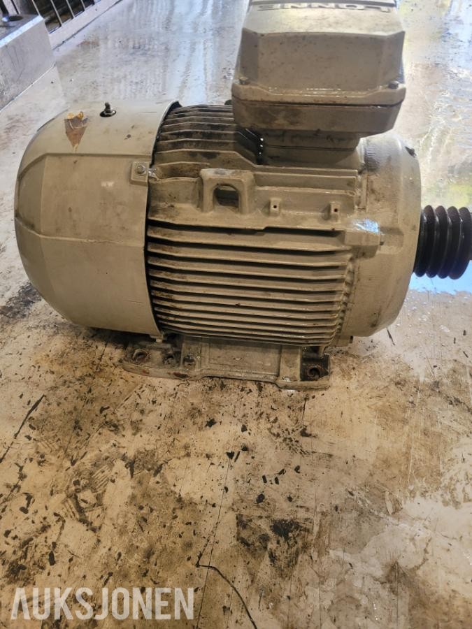 Elektromotor 11 KW 3 fas LØNNE