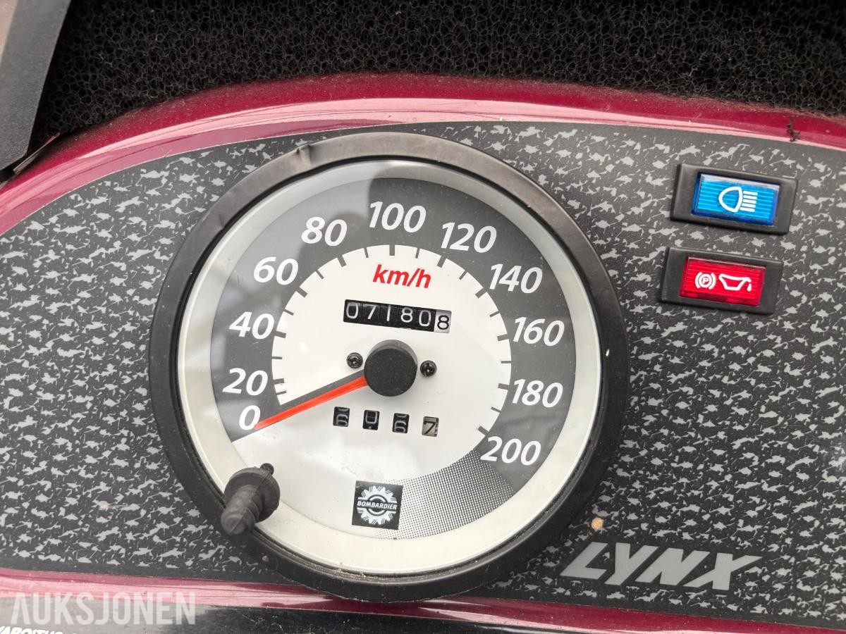 2004 Lynx ST550F Snøscooter