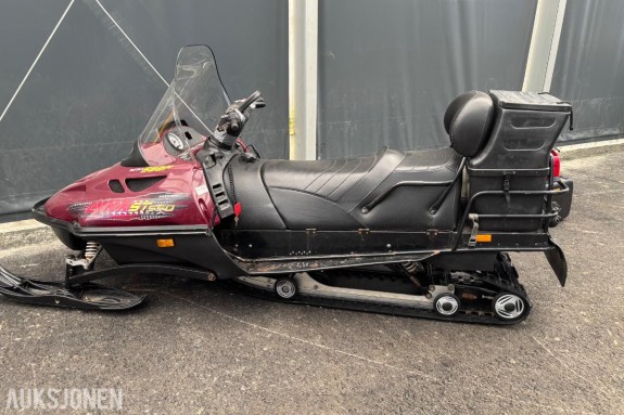 2004 Lynx ST550F Snøscooter