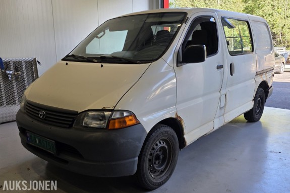 2006 TOYOTA HIACE 2.5-102 D MANUELL HENGERFESTE