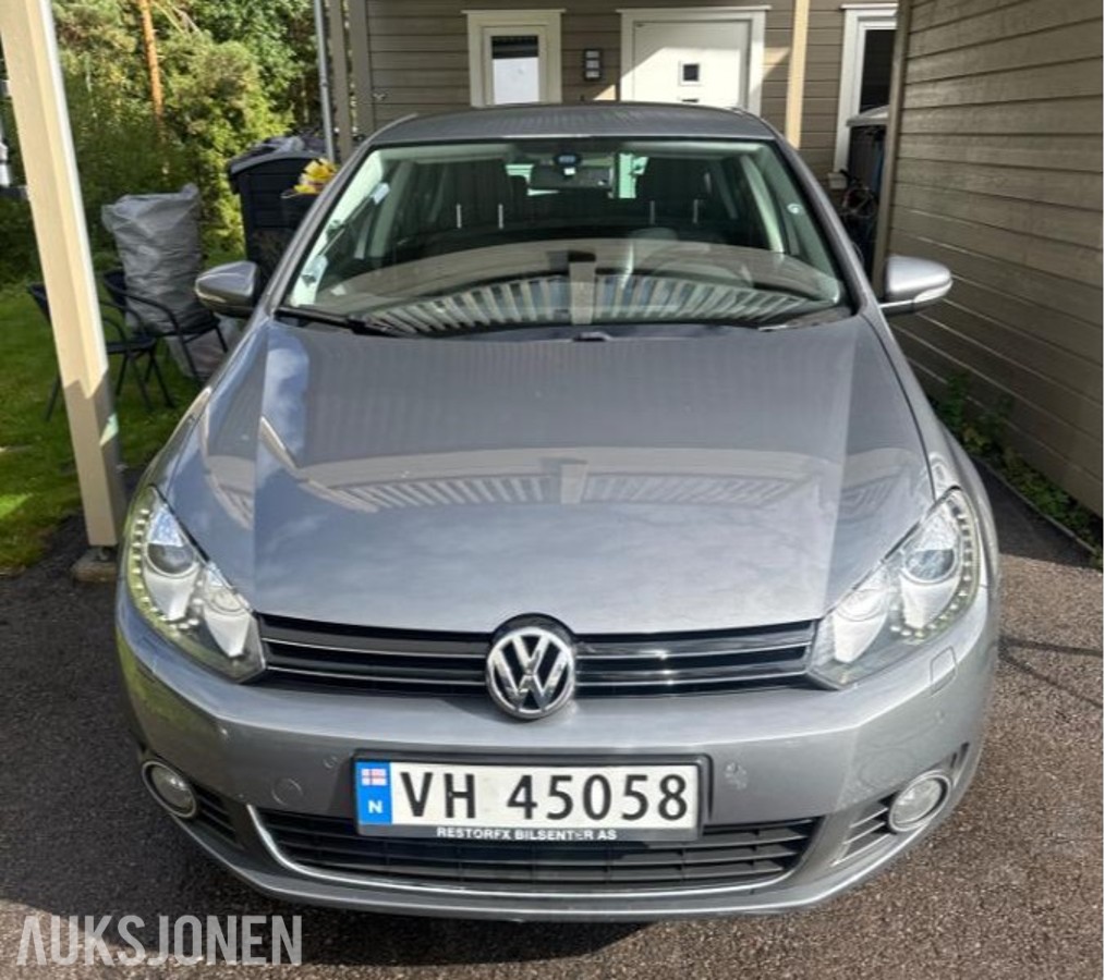 2013 Volkswagen Golf 1.6 Diesel 105hk Webasto, Hengerfeste, Cruisekontroll