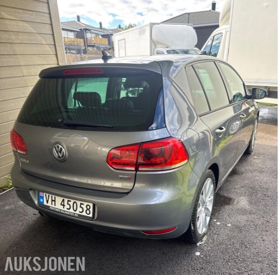 2013 Volkswagen Golf 1.6 Diesel 105hk Webasto, Hengerfeste, Cruisekontroll